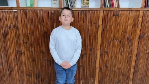 Ҹ -.          -    ,      