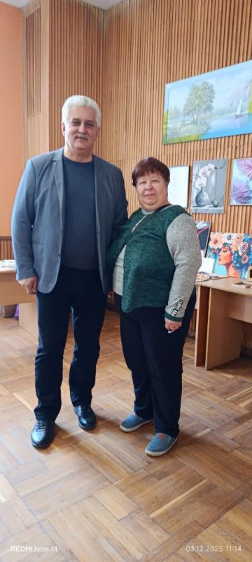 В Бердянском ДК «Нехтехимик» 3 декабря 2025 года состоялся праздничный концерт, посвящённый Всемирному дню инвалидов