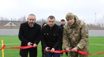 В Куйбышево и Мелитополе открыли новые физкультурно-оздоровительные комплексы