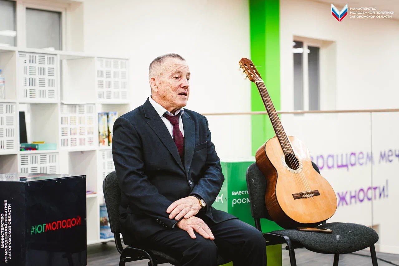 Наследники чести и славы: состоялась литературная встреча с поэтом из Забайкалья Валерием Поповым