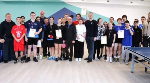 Битва ракеток: Молодежь Запорожской области приняла участие в Спартакиаде в Мелитополе