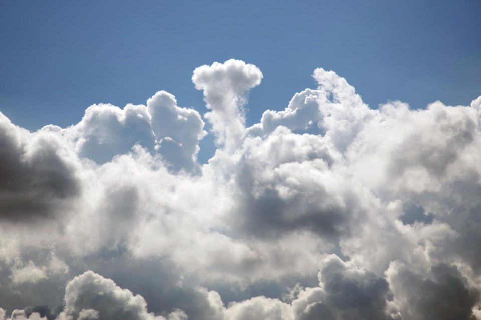 Автомобилистам Запорожской области нужно соблюдать дистанцию: на дорогах гололедица