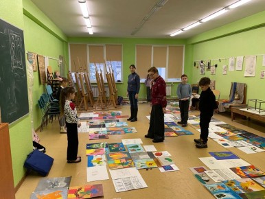 В Мелитопольской детской художественной школе продолжаются итоговые просмотры за первое полугодие