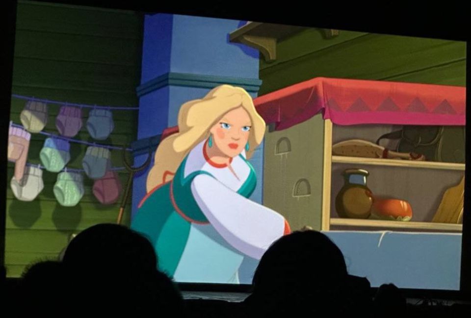 Культура ближе к людям!. Сотрудники администрации Мелитопольского муниципального округа посетили кинотеатр в селе Новгородковка — уникальное культурное пространство, которое радует жителей яркими показами и тёплой атмосферой