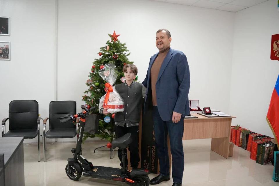 Владимир Путин исполнил новогоднюю мечту 12-летнего Ивана из Мелитополя