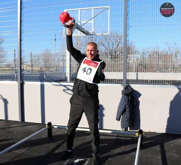 Сегодня свой день рождение отмечает заместитель директора Центра спортивной подготовки Запорожской области Евгений Николаевич Шайтан