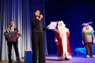 �������� ��������� ����� ������� � ������ ���������� � ��������� ������ �������� � ��������� ����������