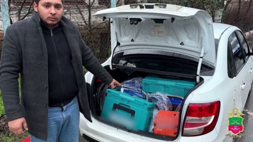 Двое аферистов, сбывавших поддельную технику под видом оригинальной, задержаны полицией Запорожья