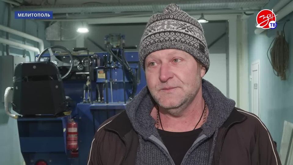 Рассказываем о профессии заливщика льда