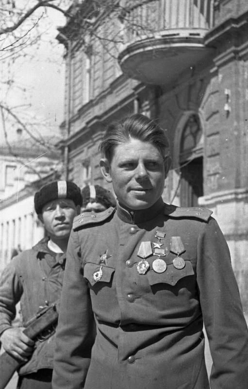 Ը��� ��������� ������� (15.11.15 - 22.04.1988)