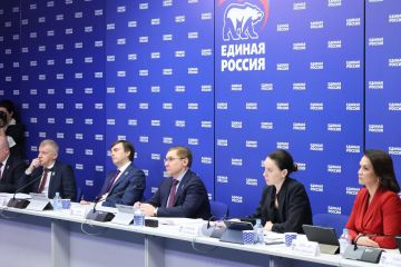 В рамках народной программы Единая Россия обеспечила места для 1,1 млн учеников по всей стране