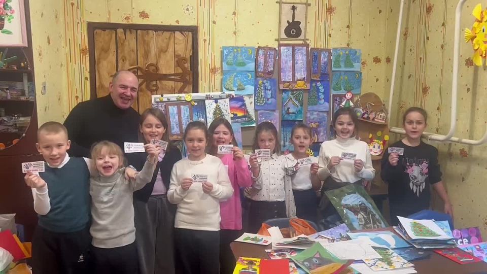 Безопасность и поддержка: соцопрос для молодежи