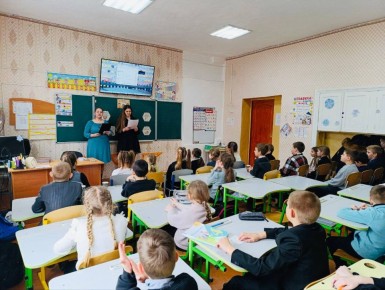 День дарения книг в Данило-Ивановской ООШ №18!