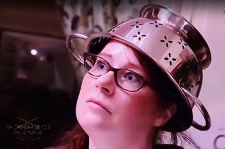 Интернет-призывы к нарушению территориальной целостности обернулись штрафом для жительницы Мелитополя