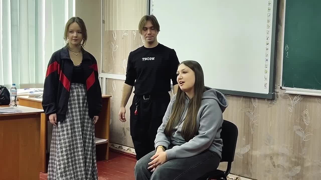 Сила слова и защита от травли: наши мастер-классы в Приазовской школе №9!