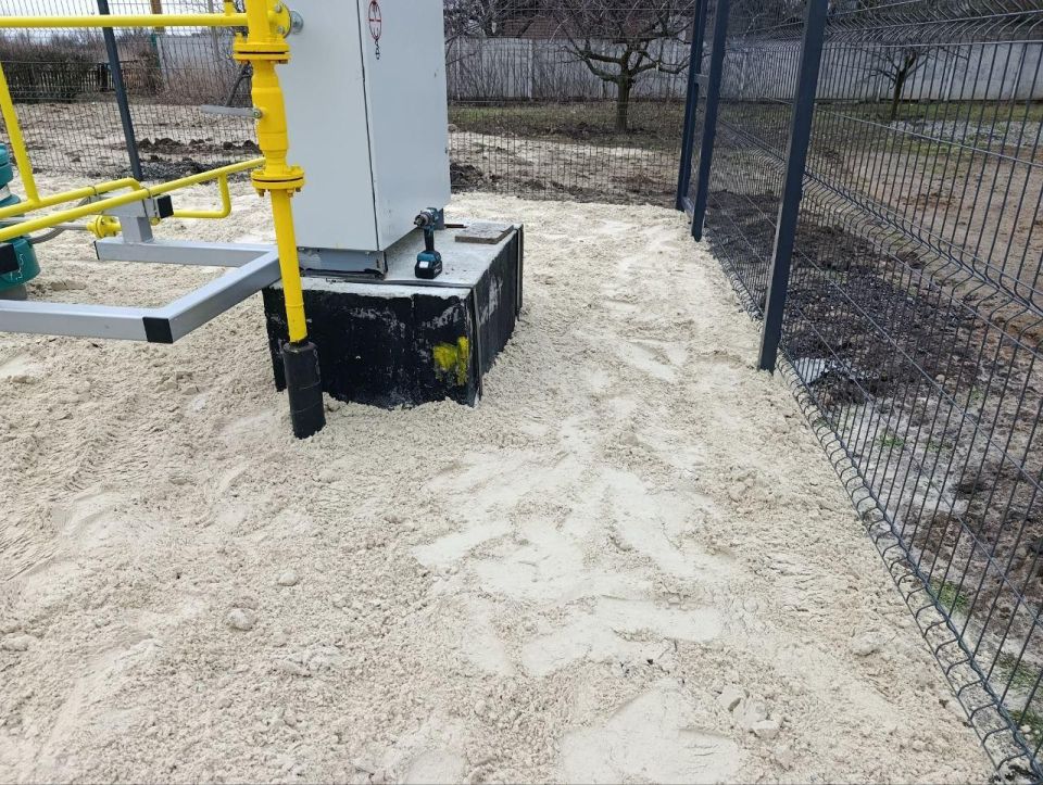 В Светлодолинском благоустраивают площадку у новой газовой котельной