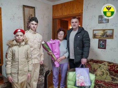 В Мелитополе чествовали женщин-ветеранов и почетных граждан города в честь Международного женского дня