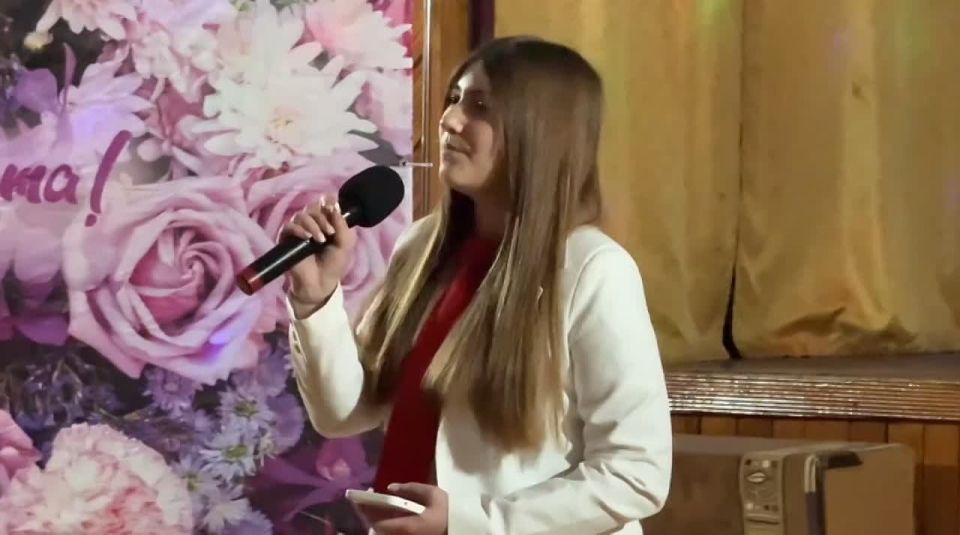 06.03.2026 г. в преддверии самого светлого и весеннего праздника — Международного женского дня 8 марта — в ГБУ ОО ЗО "СОШ №4" г. Мелитополь состоялись два незабываемых концерта