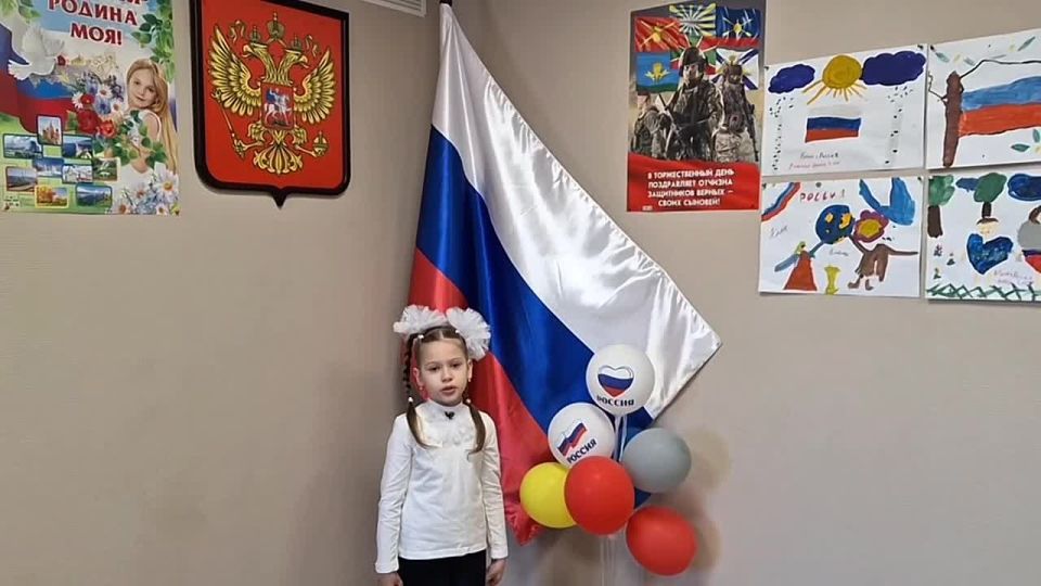 Крым вернулся домой!. Учащиеся ГБУ ОО ЗО «Светлодолинская СОШ № 17» Мелитопольского муниципального округа, которые также являются воспитанниками Клуба Досуга, подготовили специальное поздравление, посвящённое Дню...