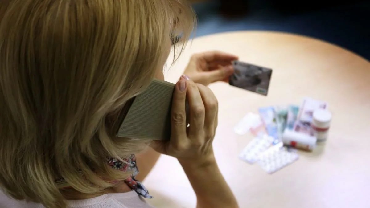 Жительница Мелитополя лишилась почти 170 тысяч рублей, став жертвой мошенников