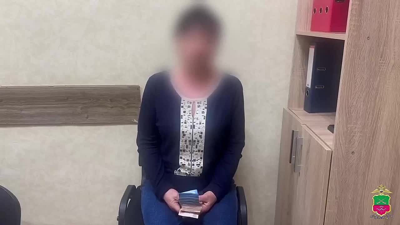 Мелитопольские полицейские изъяли более миллиона рублей, похищенных у граждан