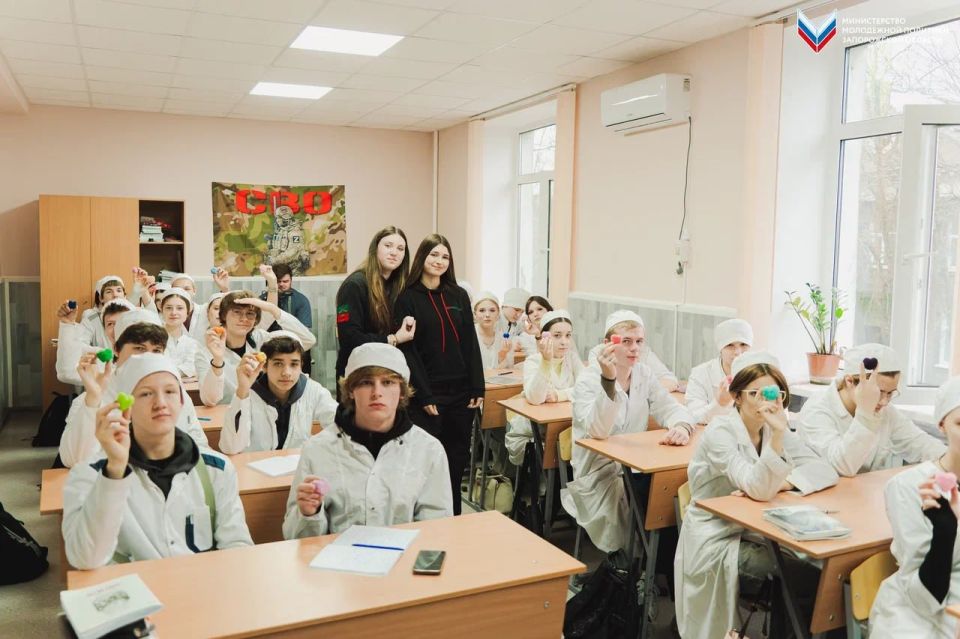 Студенты познакомились с техникой валяния вместе с проектом «Таланты юга»!