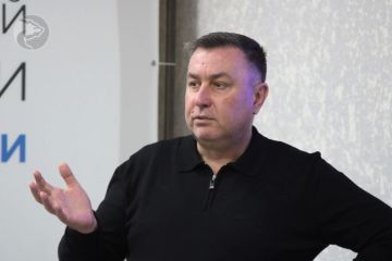 Мелитополе Единая Россия и общество «Знание» провели очередной этап совместного проекта для студентов многопрофильного колледжа