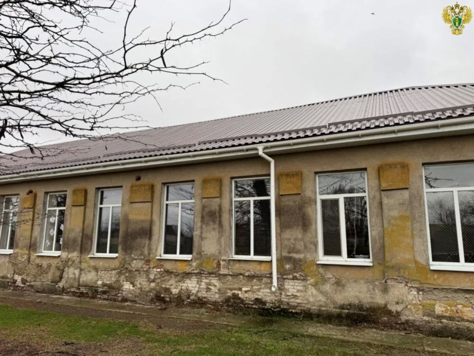На ремонте школ в Запорожской области пытались украсть 91 млн рублей