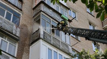 В Мелитополе ликвидировали возгорание на балконе многоэтажного дома