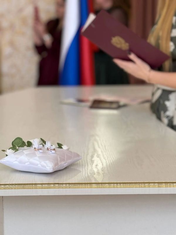 Любовь в красивой дате. 6 июня 2026 года стало особенным и символичным днём для жителей региона и была выбрана многими парами для одного из самых важных событий в жизни — создания семьи