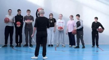 Спортивная школа Мелитопольского района получила новое оборудование для спорта
