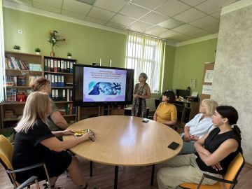 В ГБУ "Комплексный центр социального обслуживания населения" Министерства труда и социальной политики Запорожской области в отделении комплексной реабилитации инвалидов г. Мелитополь прошло занятие для сотрудников отделения...