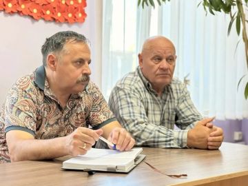 В селе Обильное прошел приём граждан по личным и общественным вопросам