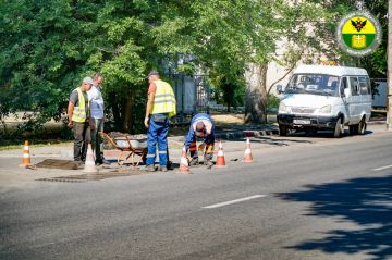 В Мелитополе продолжаются работы по наведению порядка