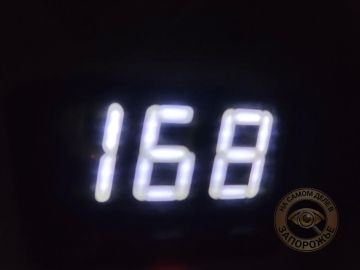 � ���������� ������� � ����������� � �����������