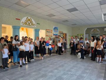 Юлия Сажаева: С Днём знаний, дорогие друзья!