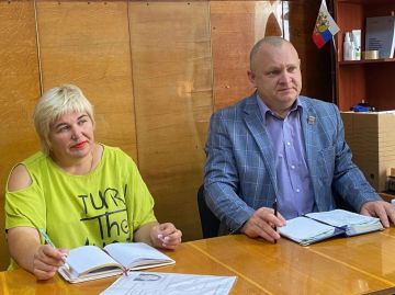 Выездной приём граждан. 8 сентября 2026 года прошёл выездной приём жителей в с. Астраханка и с. Тихоновка