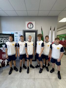 Юношеская сборная Запорожской области по гандболу (до 16 лет) — в новой экипировке!