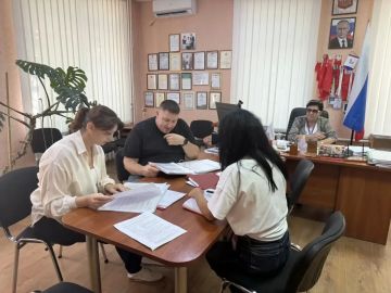 Специалисты Министерства образования и науки Запорожской области вместе с представителями администраций Мелитополя и Энергодара выехали в образовательные организации