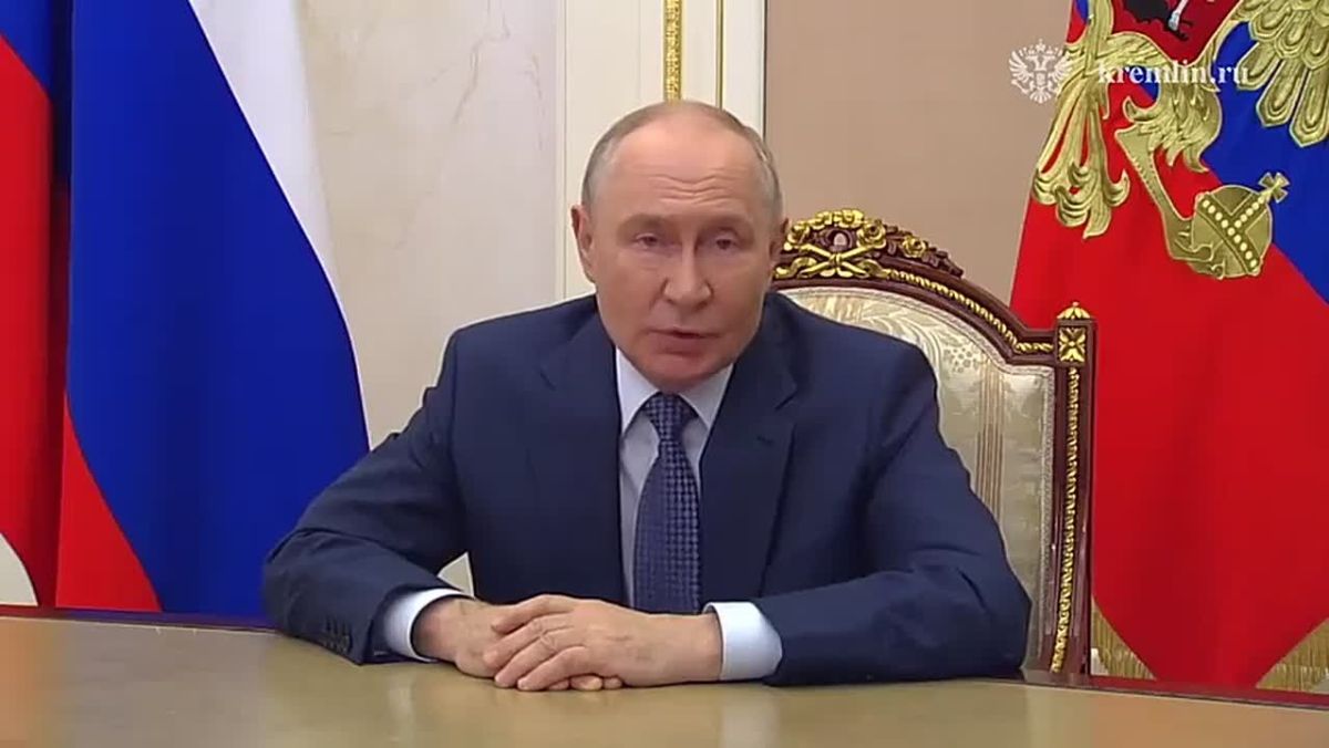 Владимир Путин поздравил аграриев и работников перерабатывающей промышленности