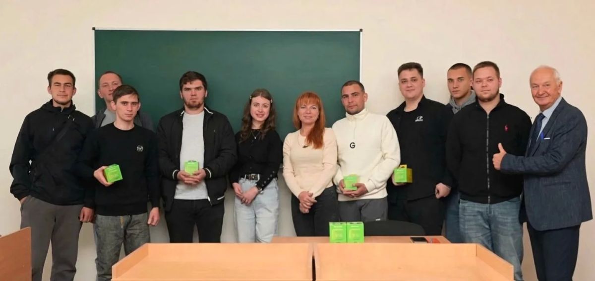 От студенческой скамьи — к настоящей технике!